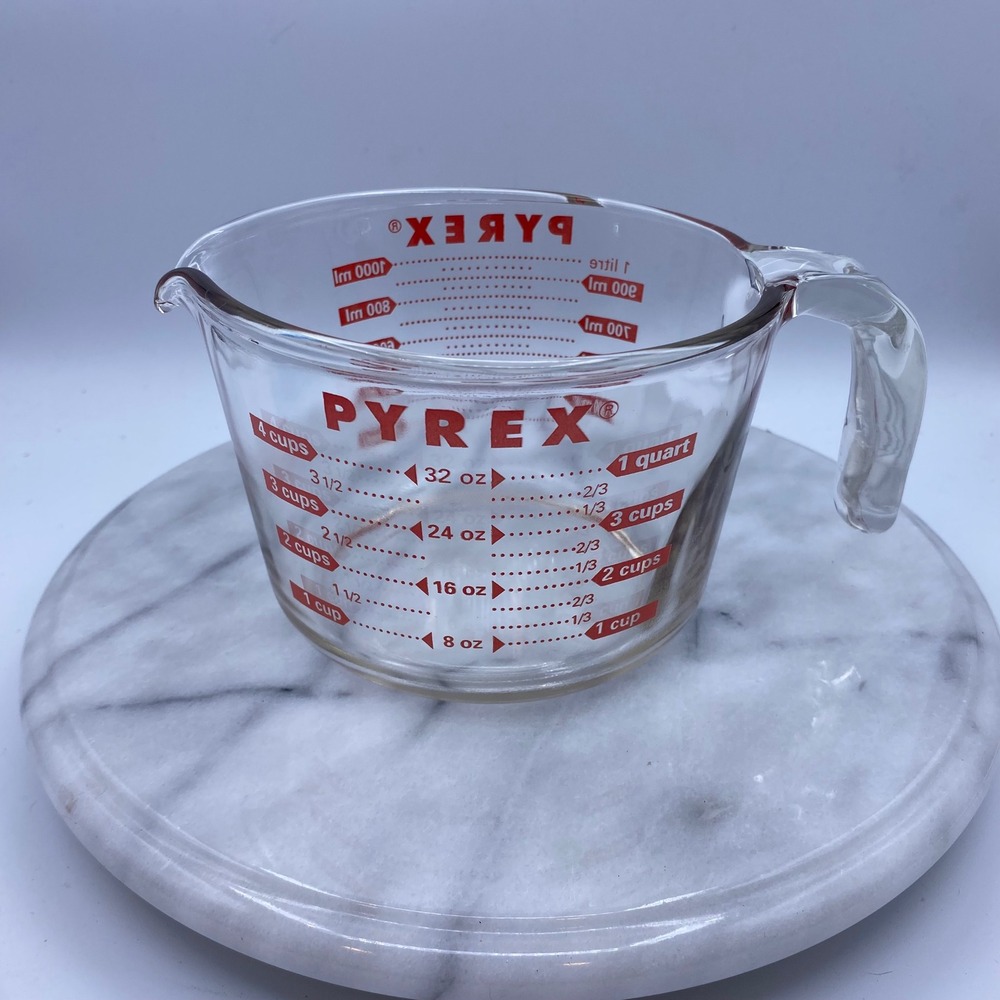 Pyrex Measuring Cup Kitchen 4 Cup 1 Quart Clear Red Glass Markings Made in USA